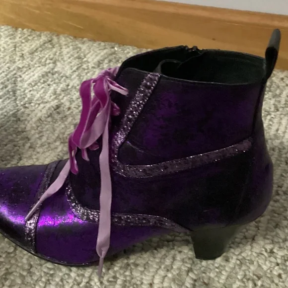 Born Booties - Picture 4 of 7